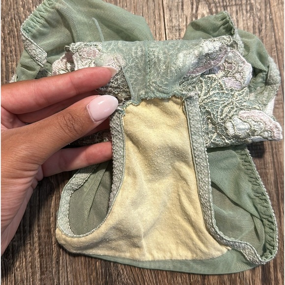 90s Vintage Victoria’s Secret Lingerie Set - Picture 9 of 11